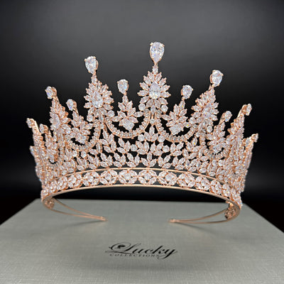 Rosegold Opulent Cubic Zirconia Tiara with Glistening gems of Crystal Shine