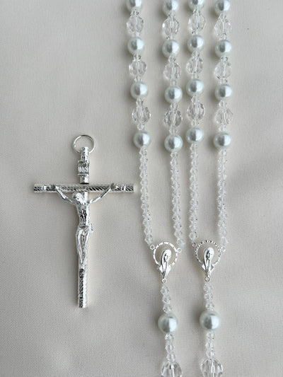 Pearl & Crystal Bead Lasso with Catholic Cross by Lucky Collections ™