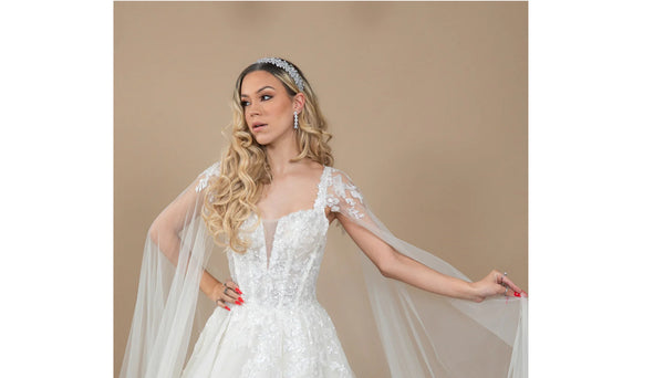 Should you choose a bridal headband over a wedding tiara on your wedding day.....