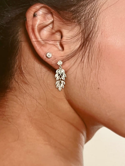 Bridal Earrings, Quinceanera Swarovski and Zirconia Classic Earring, Modern Vintage