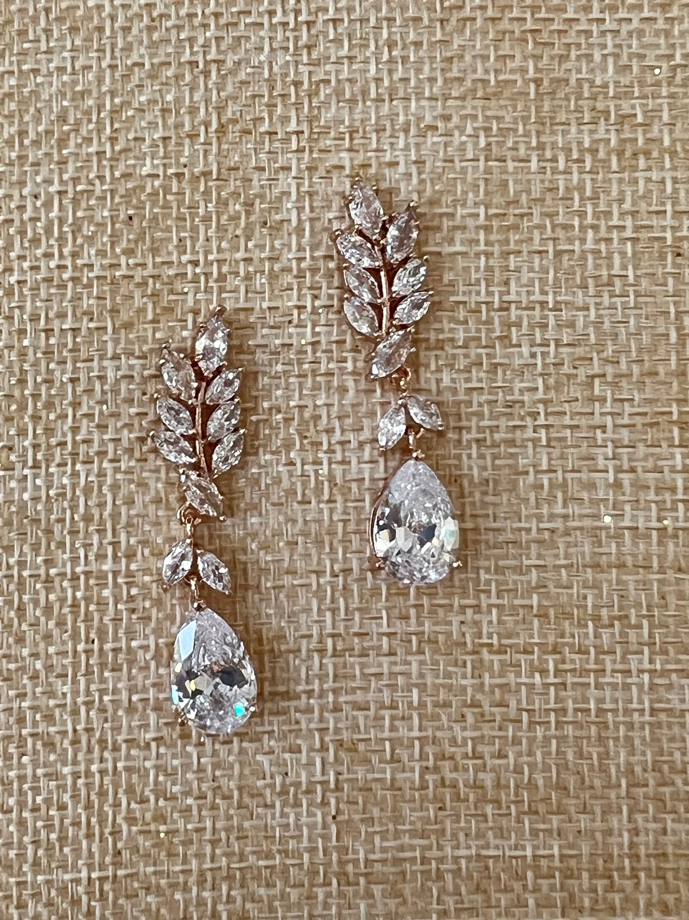 Rose Gold Bridal Earrings, Swarovski and Zirconia Wedding & XV Earring