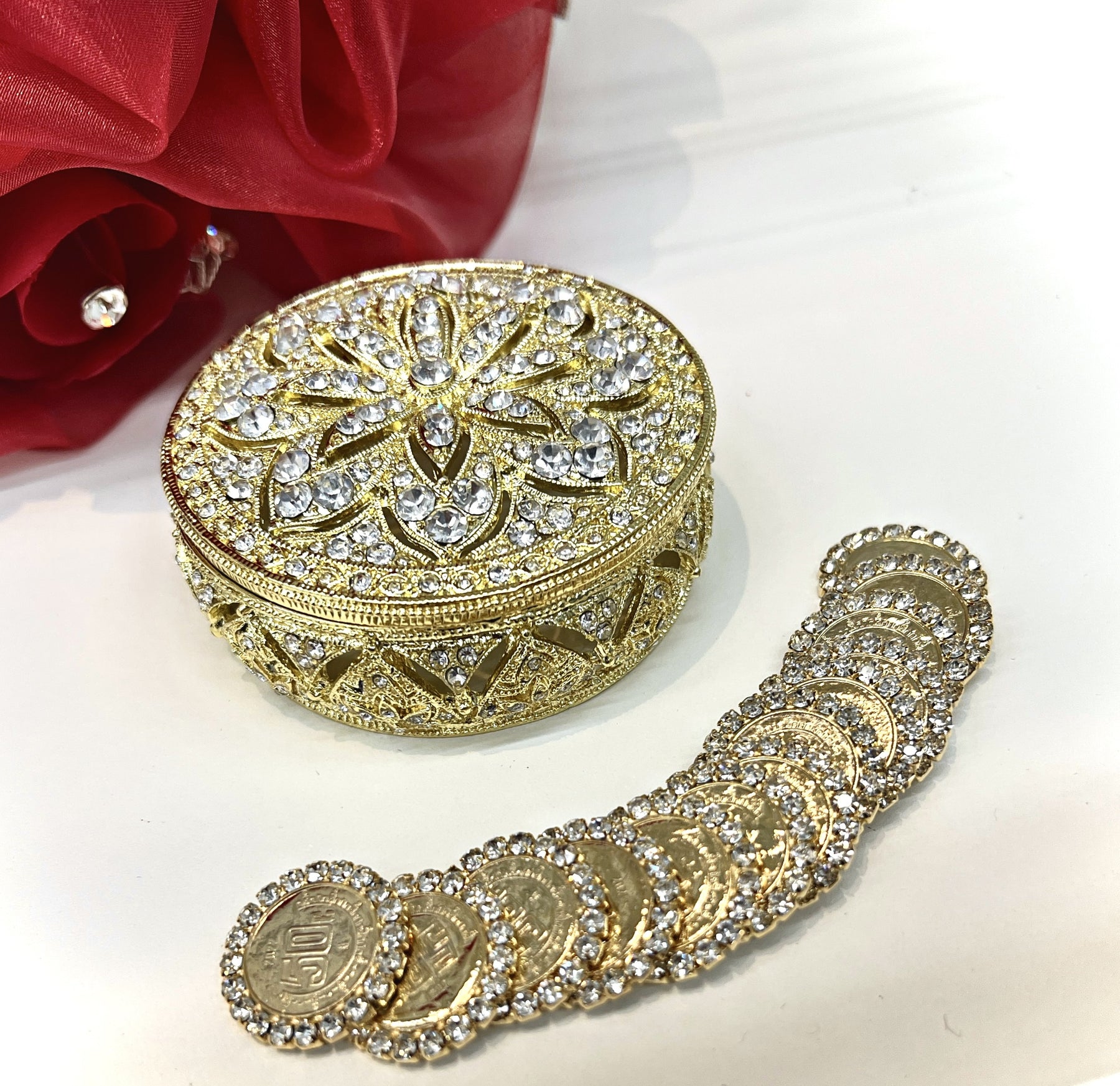 Wedding Arras Box and Coins - Round Dimensional Rhinestone Wedding box ...