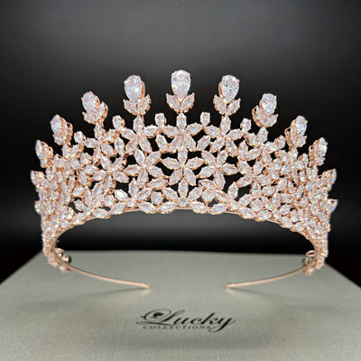 Tiara, Zirconia Gems fit for the Empress within you by Lucky Collections ™, Rosegold corona