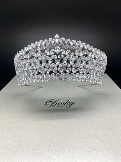 Bridal Tiara, Zirconia Galore for the Discriminating Taste by Lucky Collections ™