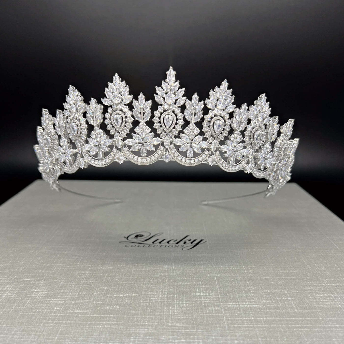 Silver Tiara for Bride, Quinceanera Tiara, Wedding Headpiece, Corona para Boda