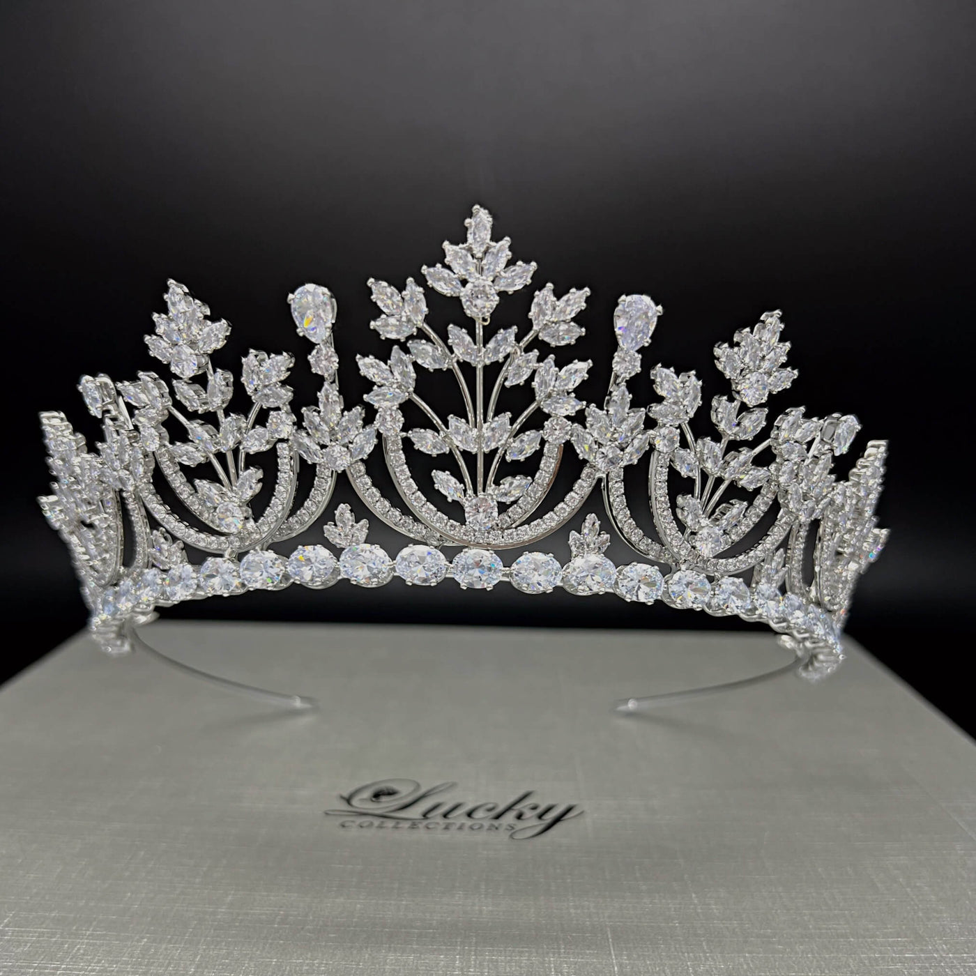 Bridal Crown, Quinceanera Tiara, Swarovski Crystal Crown, Sparkling Tiara for Bride