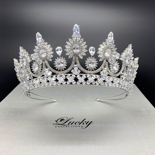 Tall Zirconia Tiara, Bridal Crown, Quinceanera Corona  display picture 2