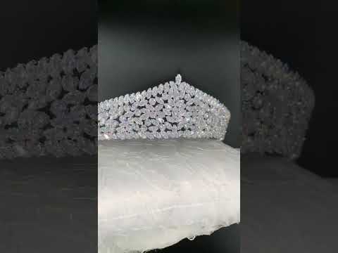 Cubic Zirconia Bridal and Quinceanera Tiara, Cascading Marquise